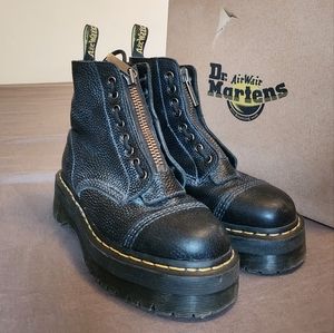 Dr. Martens Sinclair Black Leather Boot Size 8